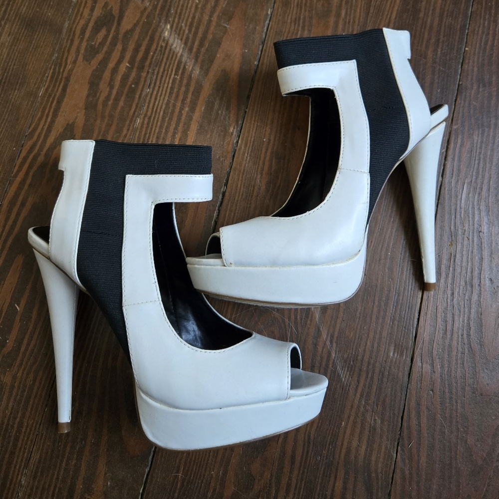 Paper Fox Black And White Heels